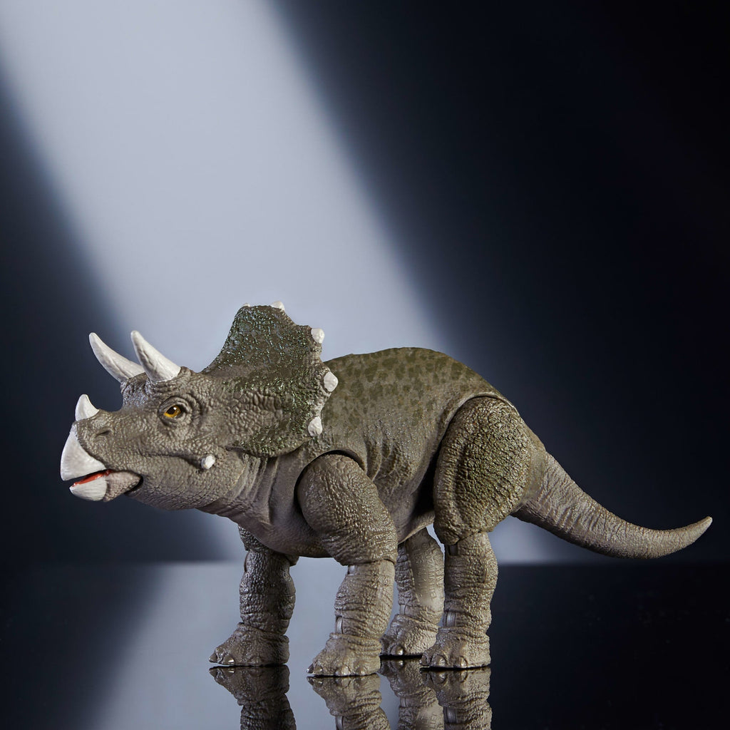 Jurassic World Hammond Collection Figura de Acción Triceratops Juvenil