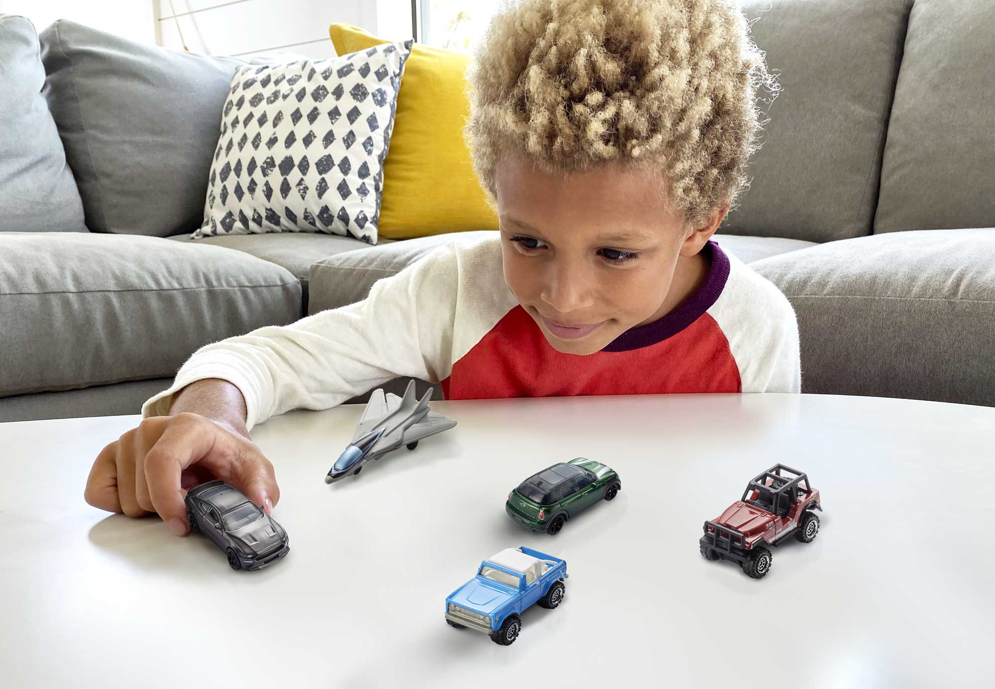 Matchbox Diecast Veículo de Brinquedo Pacote 5 Carros