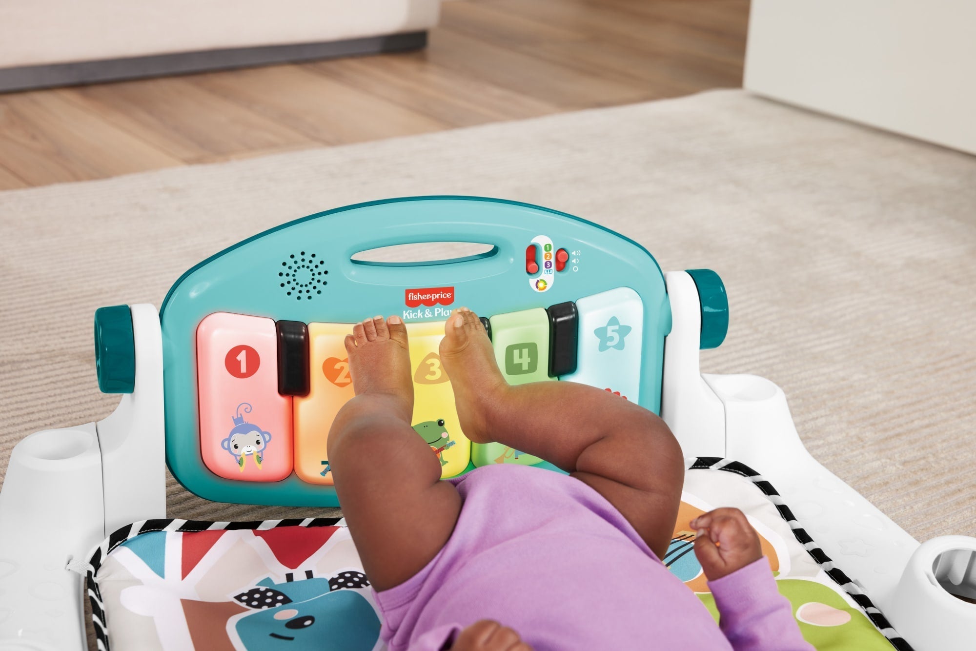 Fisher-Price Glow And Grow Kick & Play Piano Gym Baby Playmat With Musical Learning Toy, Blue - French Version